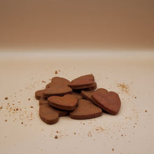 Load image into Gallery viewer, Beetroot heart dog treats freeshipping - Queens of the Bone Age
