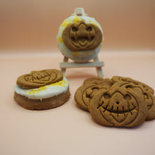 Load image into Gallery viewer, Halloween: Pumpkin dog doughnuts and treats pack