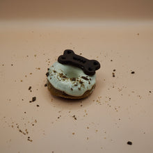 Load image into Gallery viewer, Carob woof doggy doughnuts pack freeshipping - Queens of the Bone Age