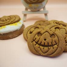 Load image into Gallery viewer, Halloween: Pumpkin dog doughnuts and treats pack