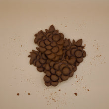 Load image into Gallery viewer, Cheese, grapes and wine healthy dog treats freeshipping - Queens of the Bone Age