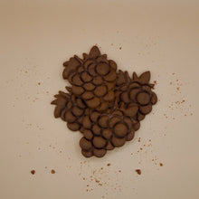 Load image into Gallery viewer, Purple sweet potato grapes dog treats freeshipping - Queens of the Bone Age