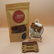 Load image into Gallery viewer, Woof peanut butter dog doughnuts pack
