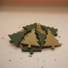 Load image into Gallery viewer, Christmas: Cinnamon Christmas tree-ats dog biscuits
